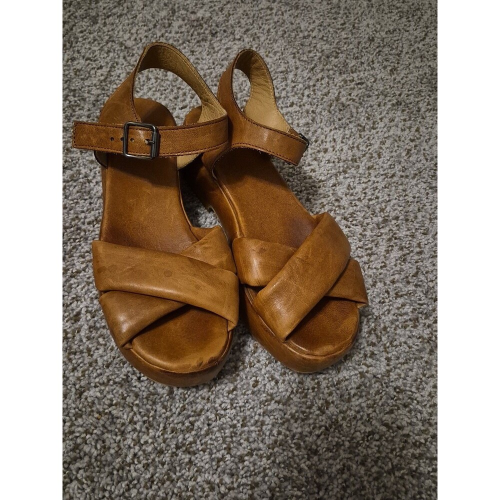 Moma New Delhi 55 MM Size 39/9 Sandals Italy Leather Criss Cross Rare Luxury